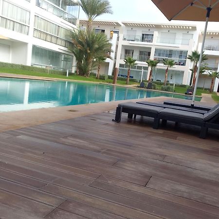 Appartement A Sidi Rahal, Vue Sur Piscine Et Jardin Casablanca Ngoại thất bức ảnh